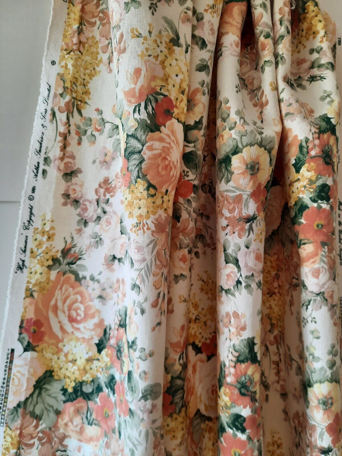 SANDERSON “HIGH SUMMER’ VINTAGE CURTAIN / FURNISHING FABRIC 2.75Mts Cabbage Rose