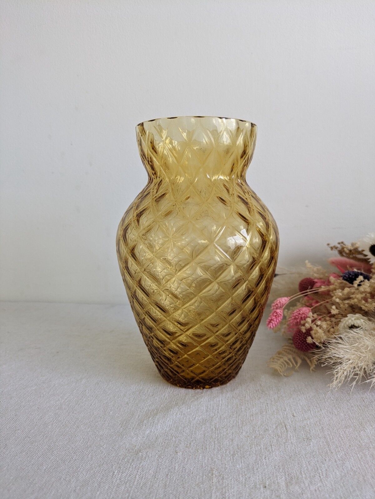 VINTAGE CZECH BOHEMIAN BORSKE SKLO CARO OPTICAL QUILT GLASS VASE AMBER YELLOW