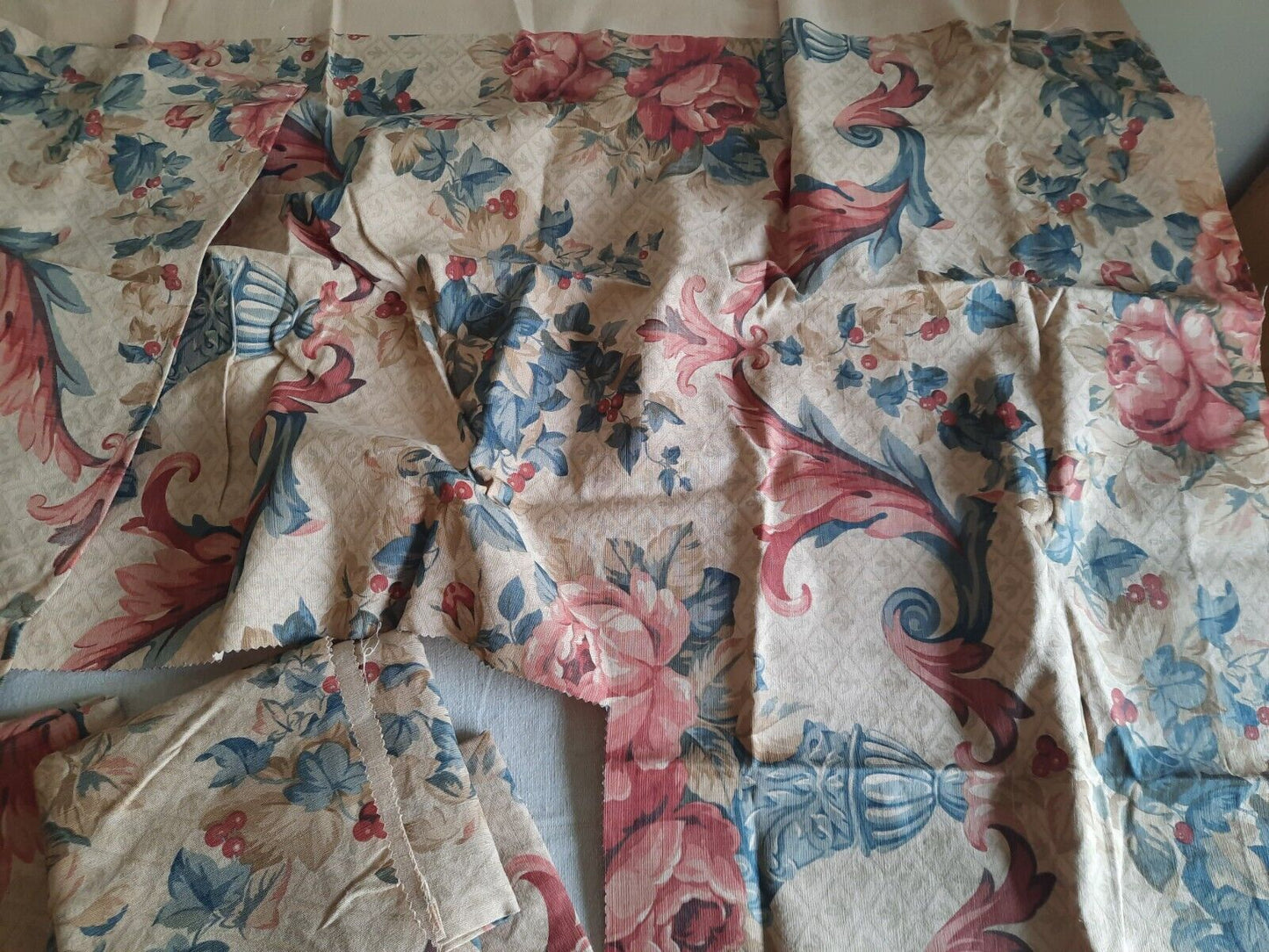 Rare Palais Royal jason d'souza verona material linen cotton Job Lot Fabric Rose