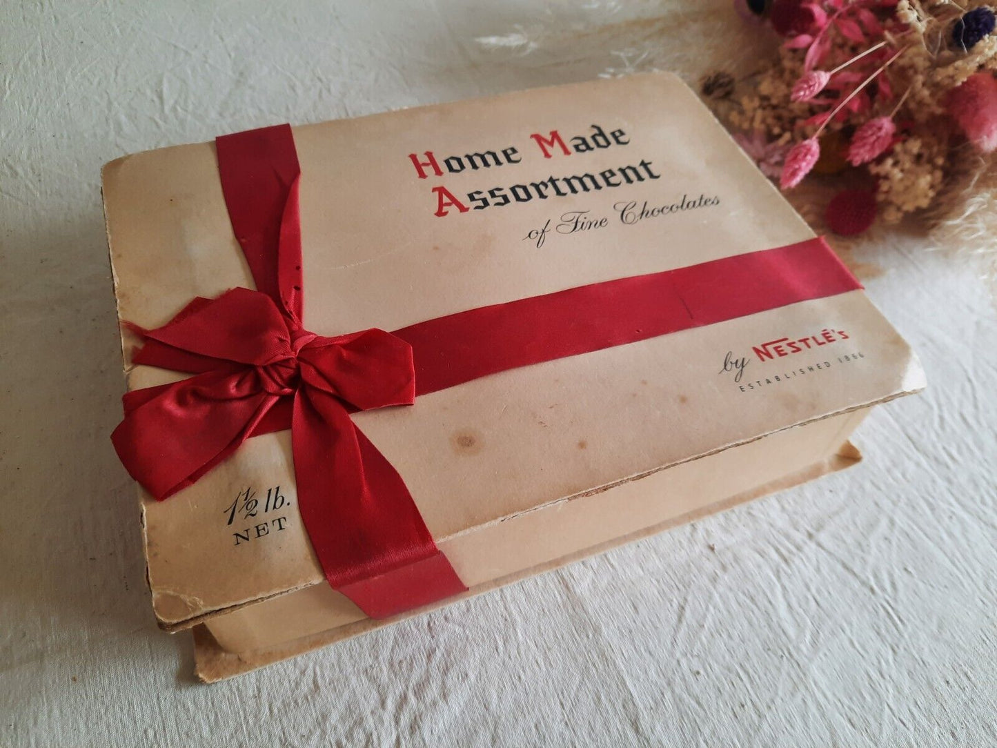 Vintage Nestlé Chocolate Advertising Box, c 1940's, 1/2lb, Home Made Assortment