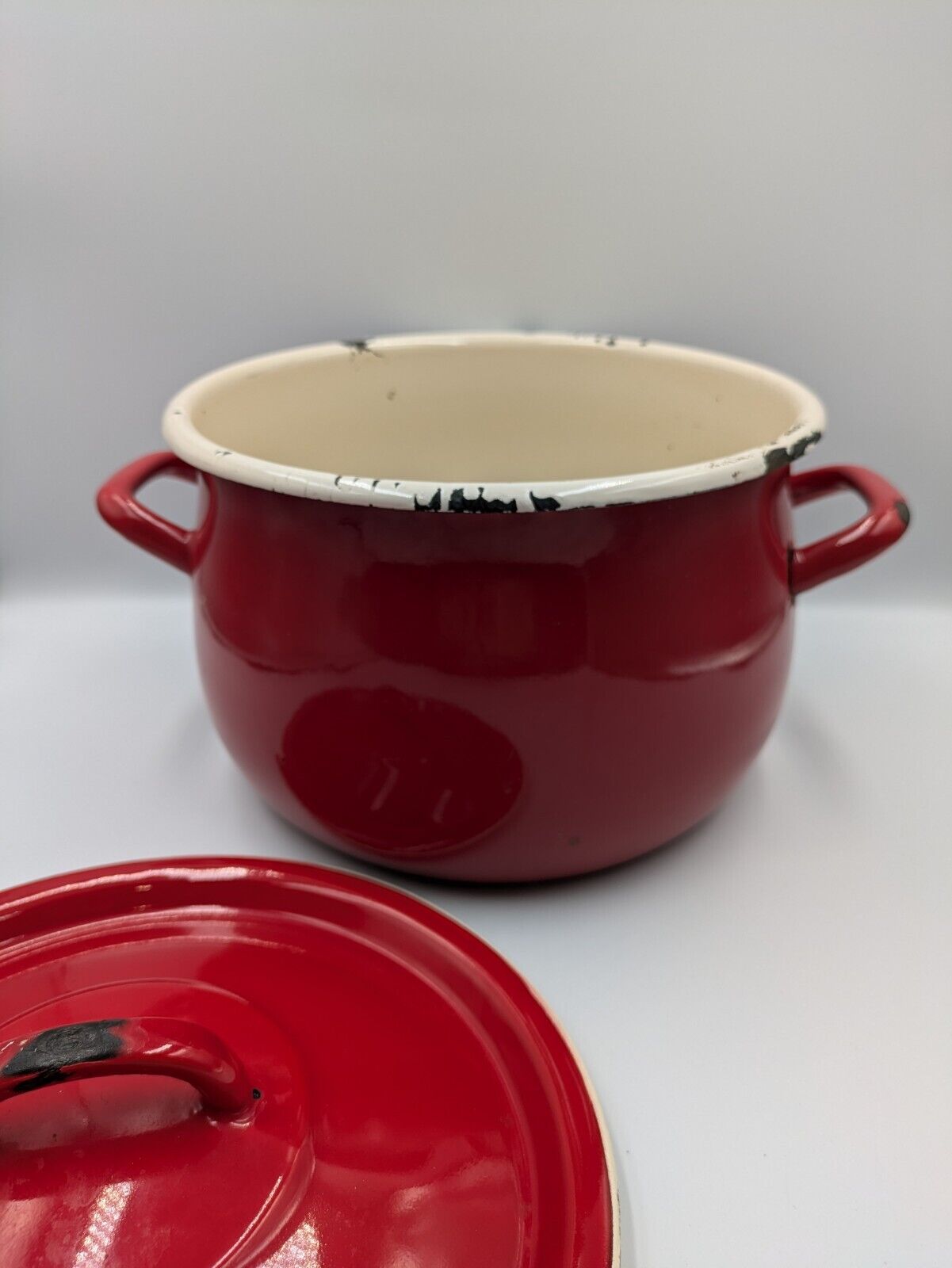 Red Enamel Lrge Cooking Pot Casserole Vtg Retro 1907 Olkusz Poland Prop Kitchen