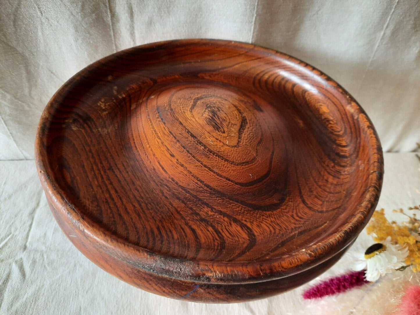 Vintage Hand Turned Elm Wood Domed Centre Pedestal Fruit / Nut Bowl Antique!!!