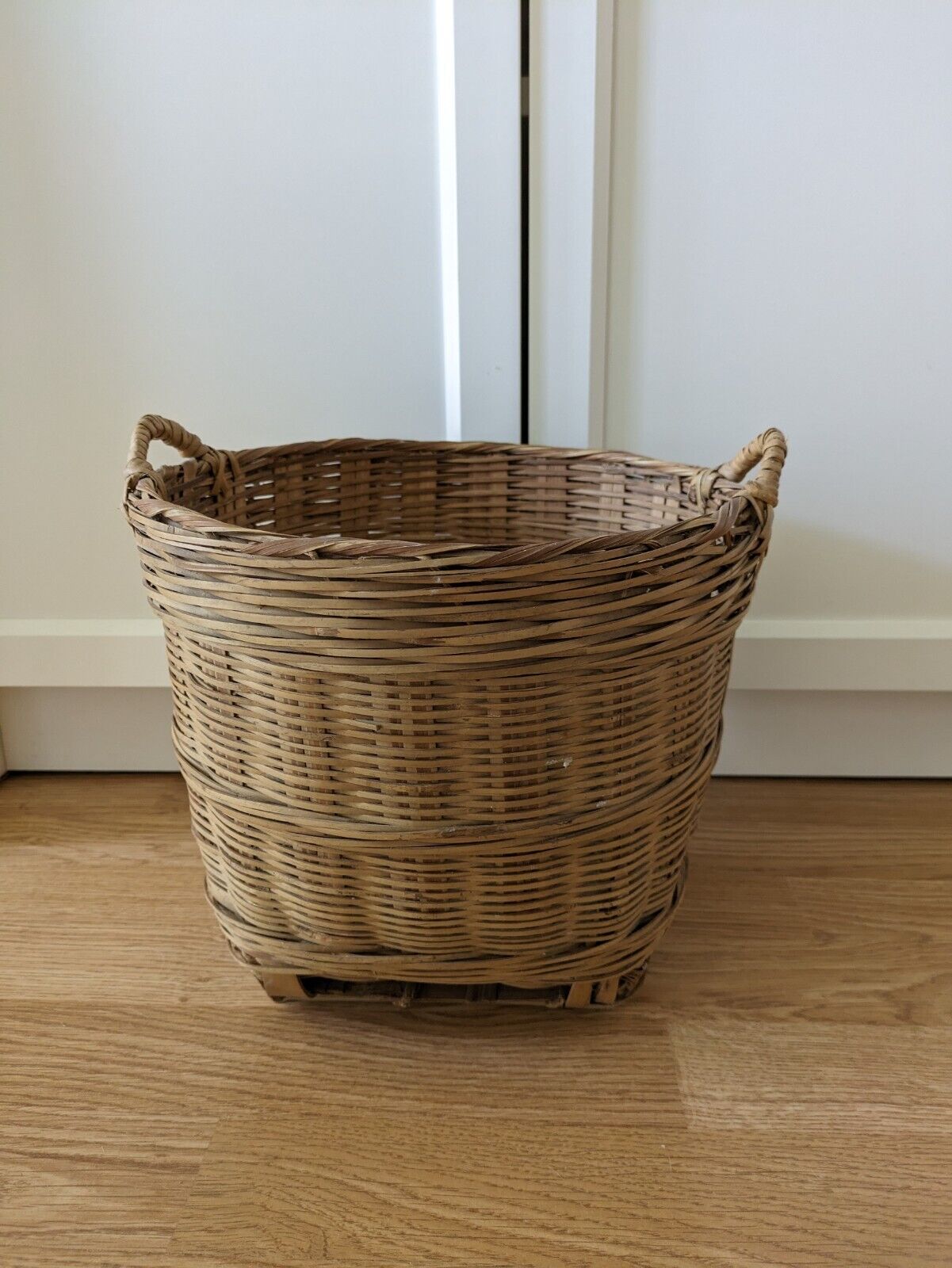 Vintage Asian Wicker Bushel Basket Handles Rattan Frame Storage Sturdy Bucket