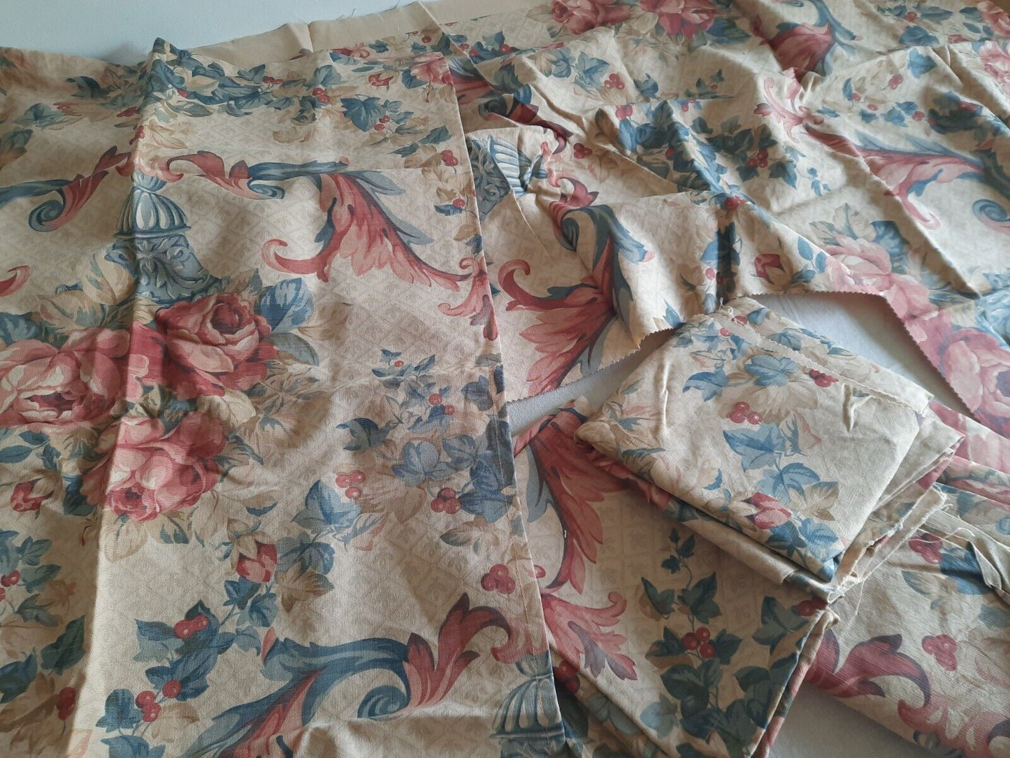 Rare Palais Royal jason d'souza verona material linen cotton Job Lot Fabric Rose