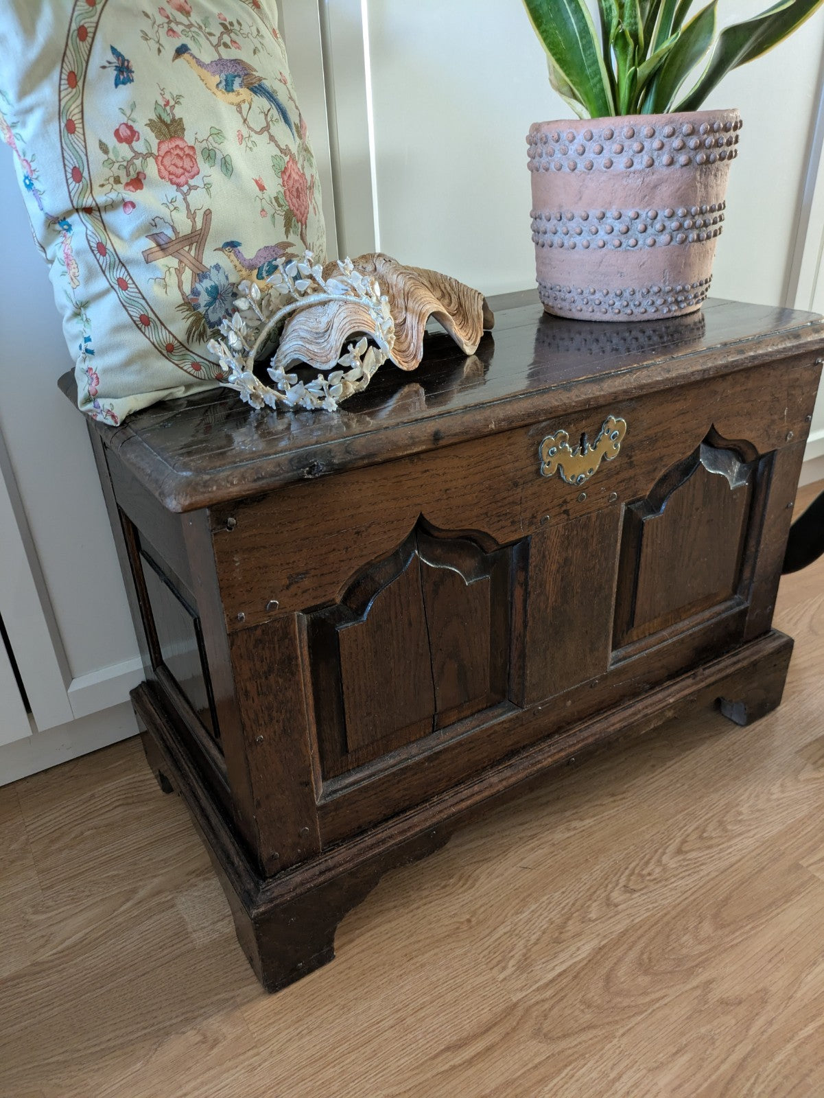 ANYIQUE WELSH MID 18TH CENTURY OAK MULE DOWER CHEST COFFER BLANKET BOX Original