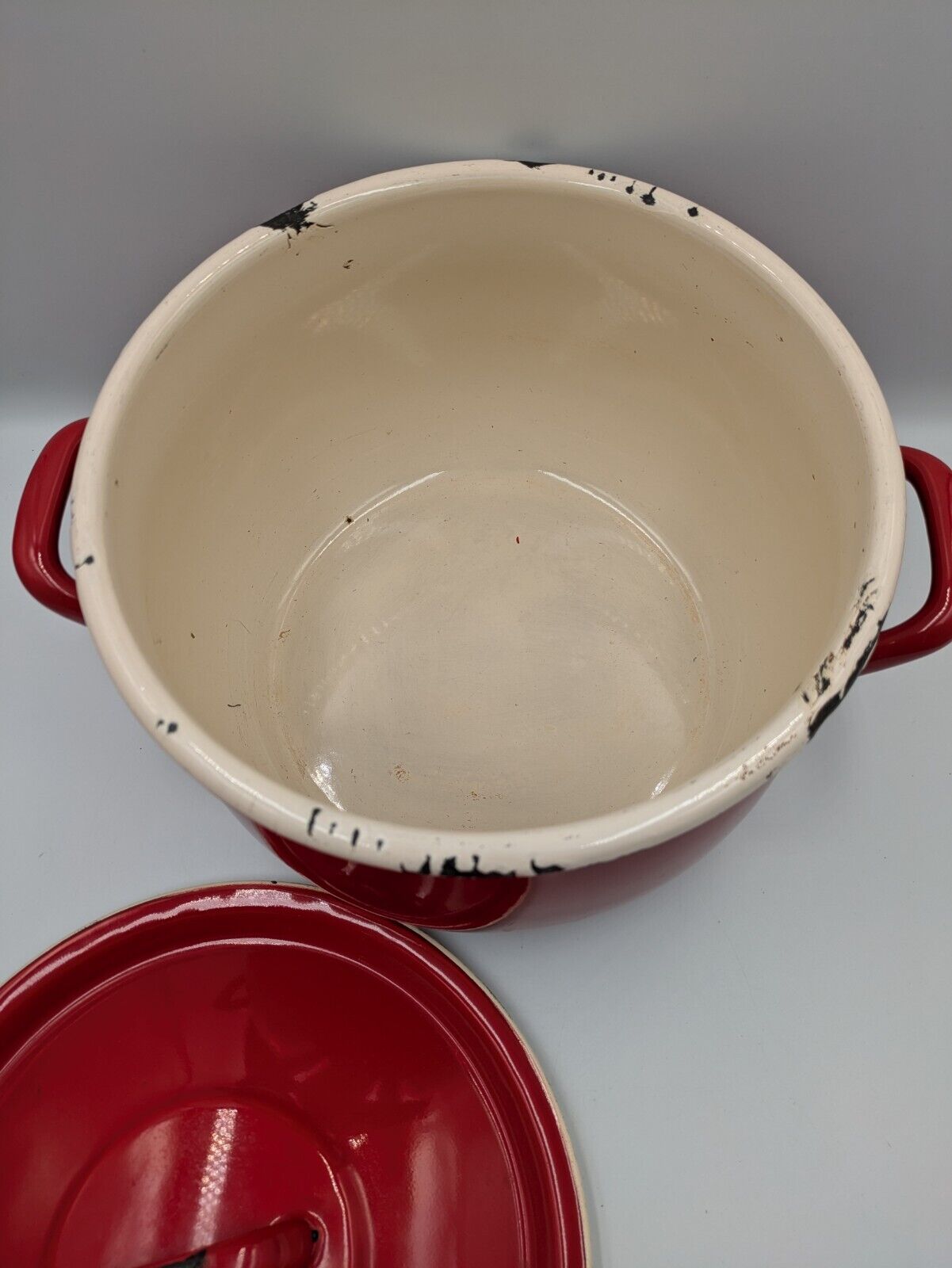 Red Enamel Lrge Cooking Pot Casserole Vtg Retro 1907 Olkusz Poland Prop Kitchen