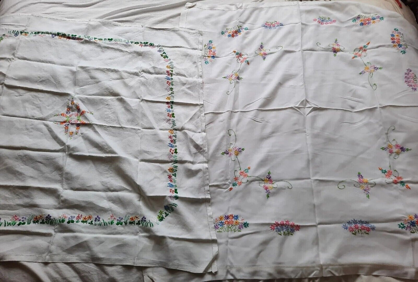 Job lot vtg embroidered retro table cloths cotton floral old x2 flower decor