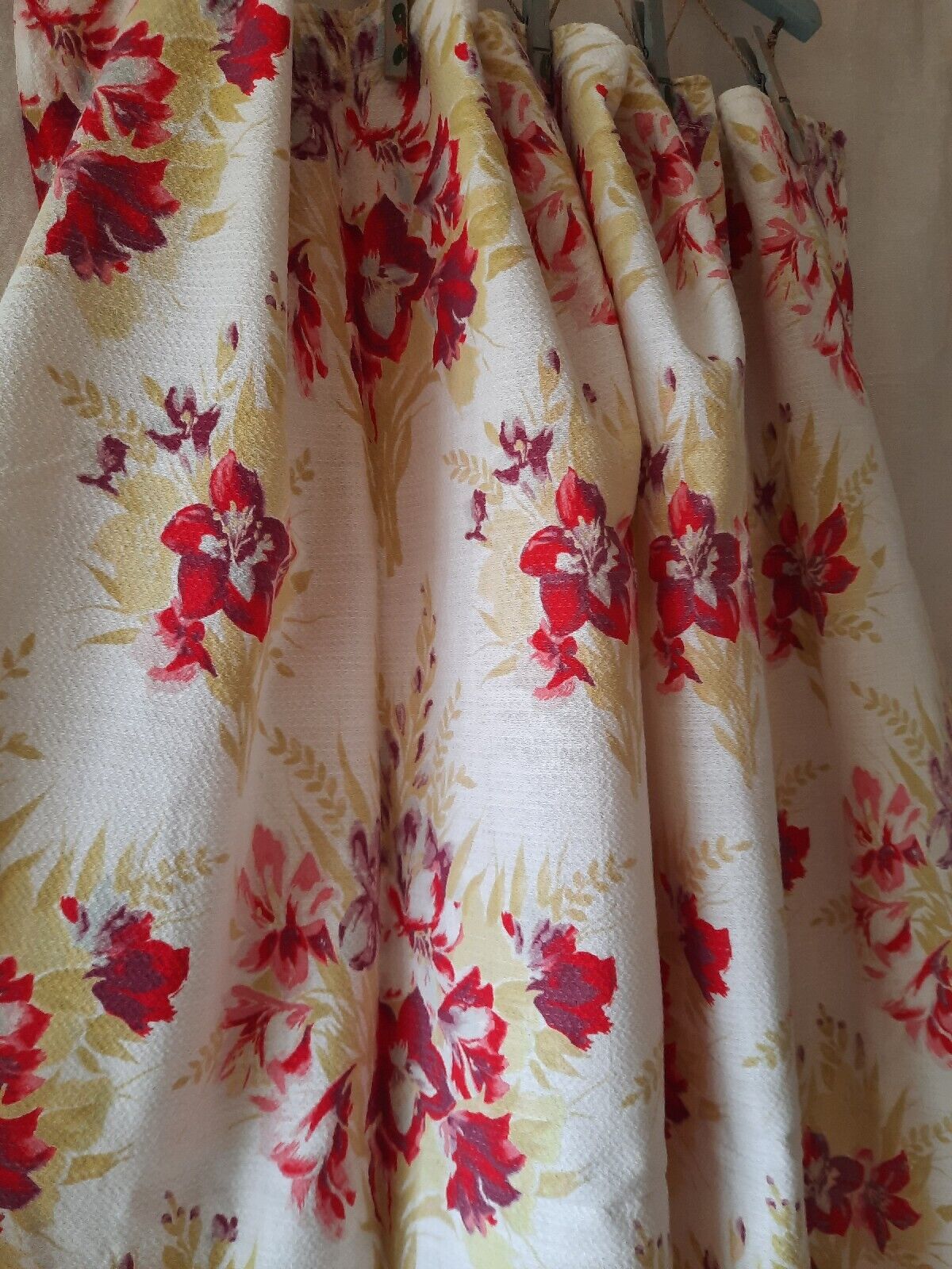 Pair of barkcloth floral Curtains W101cm L108cm Rose rare 1950s retro vintage