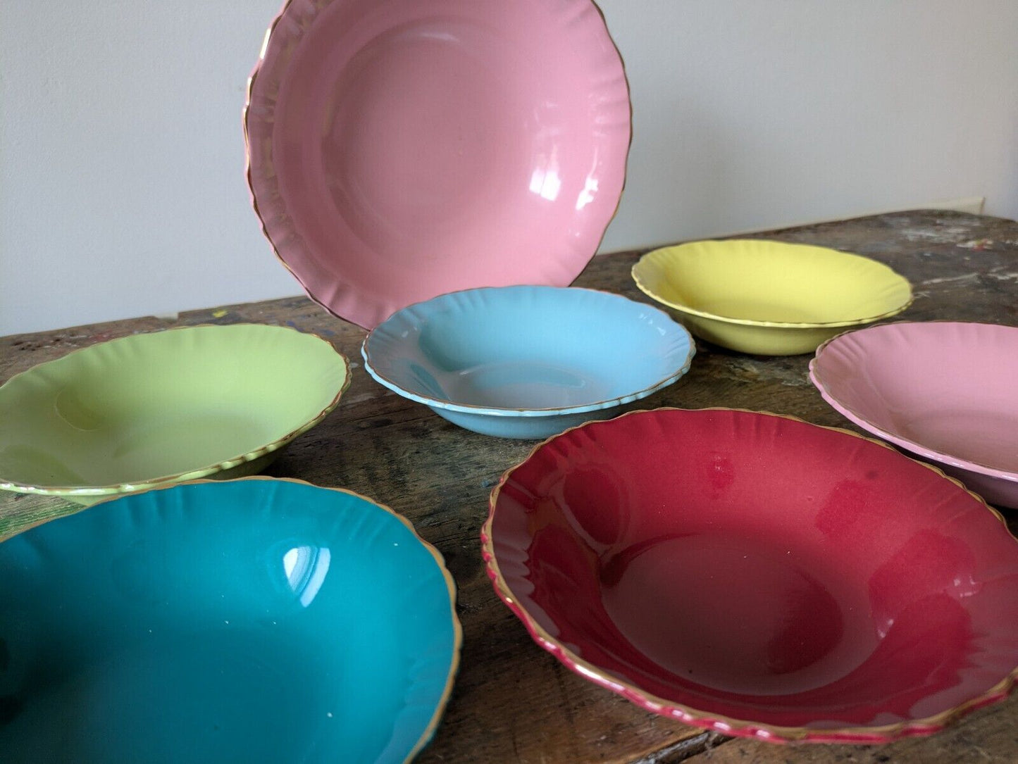 Rare set of Bowls Serving Dinner Old Foley Gaiety 6720 Multi Coloured Gilt Vtg