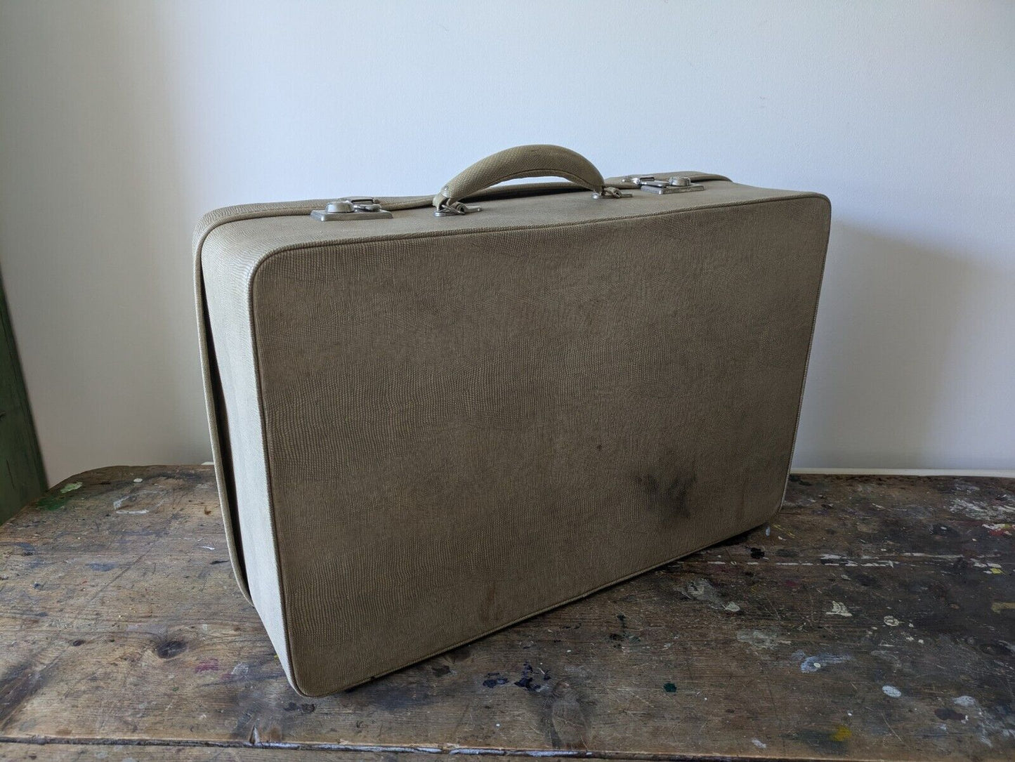 Vintage Faux Animal Skin Suitcase Beige Off White Cream Retro Luggage Prop Vgc