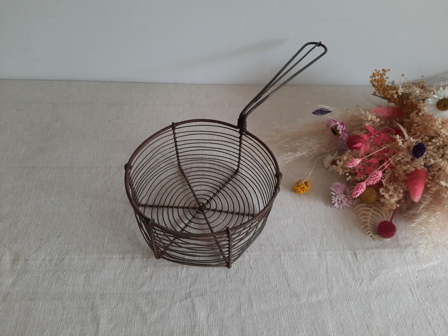 Vintage 1950s Metal Wire Fish Chip Pan Basket Fryer Kitchen Display Primitive