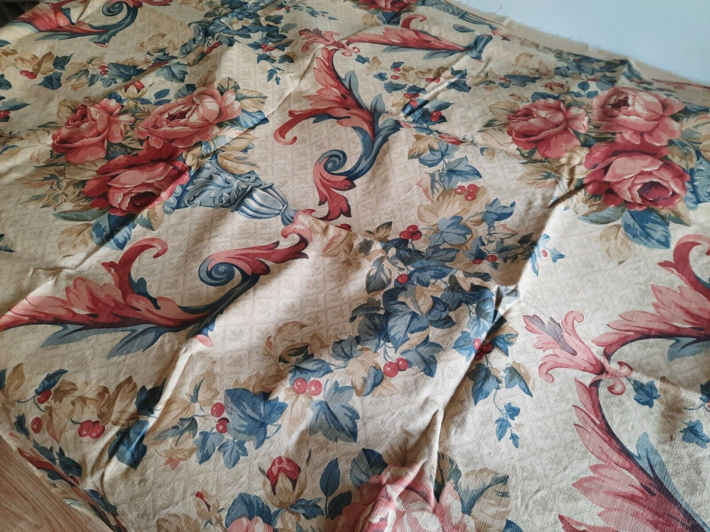 Rare Palais Royal jason d'souza verona material linen cotton Job Lot Fabric Rose