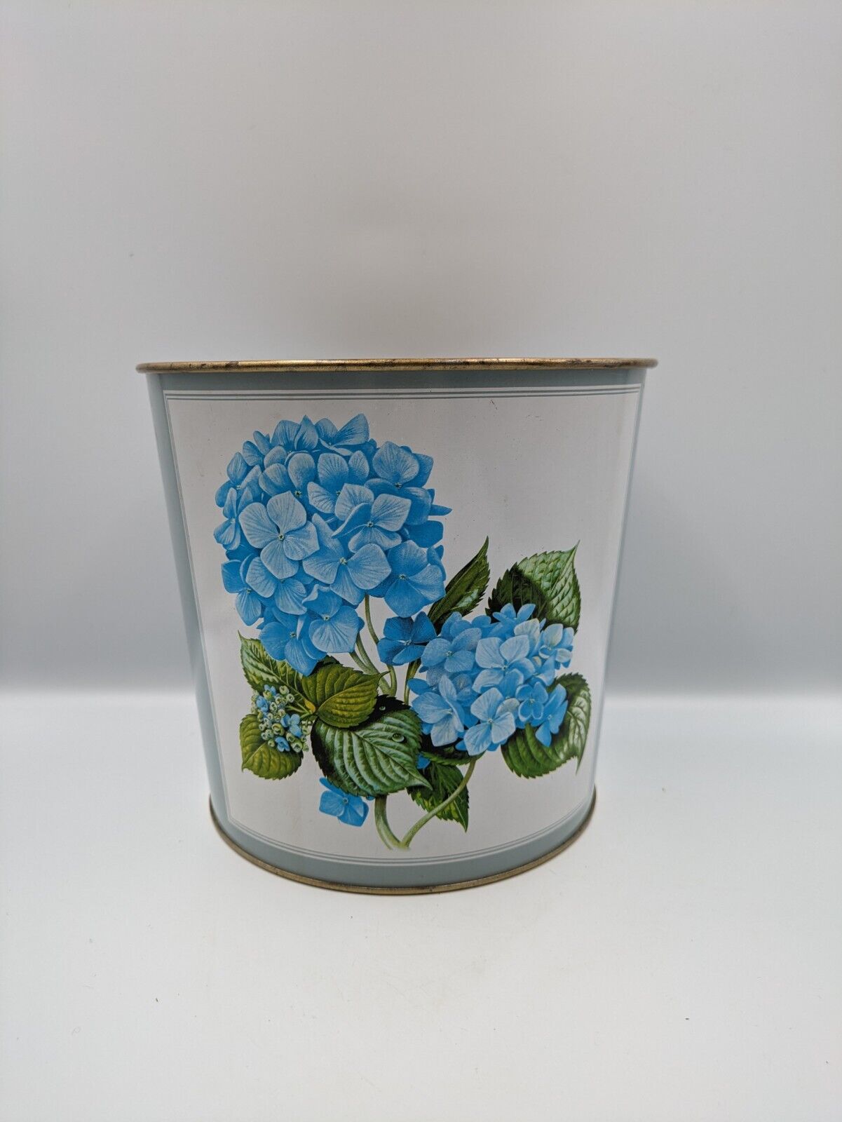 Vintage Worcester ware Floral Hydrangea bin collectable prop set TV Metal Retro