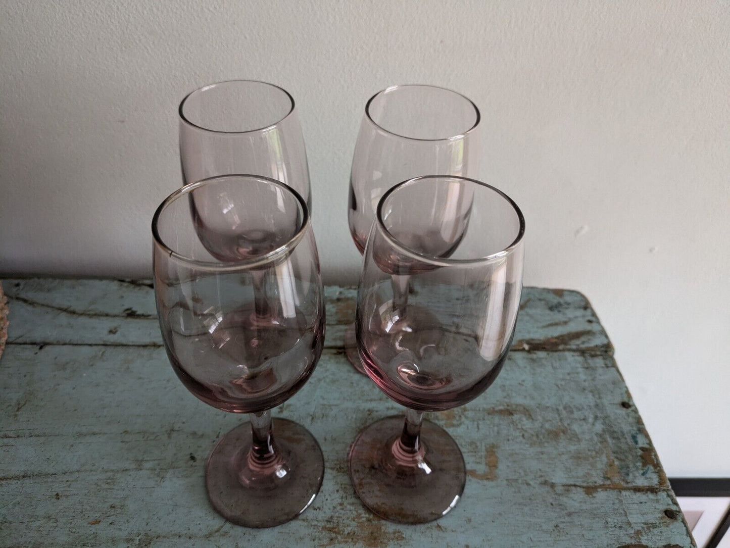 Libbey Premiere Pink Set of 4 Water Goblets Stemmed Tulip Wine Glasses Pretty Vg