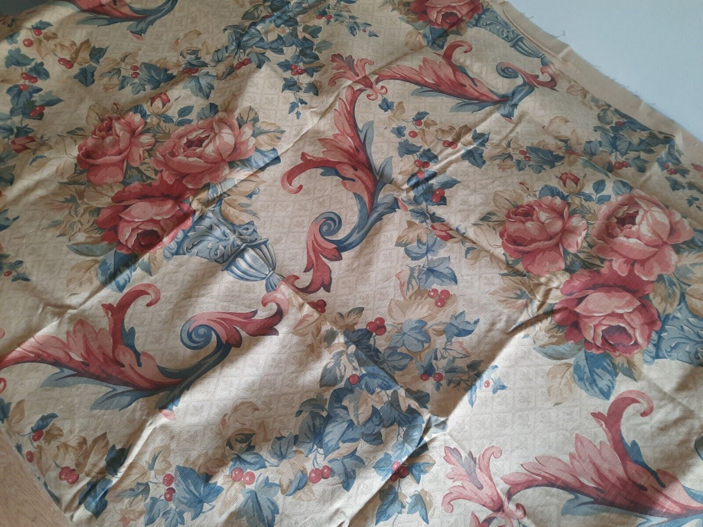 Rare Palais Royal jason d'souza verona material linen cotton Job Lot Fabric Rose