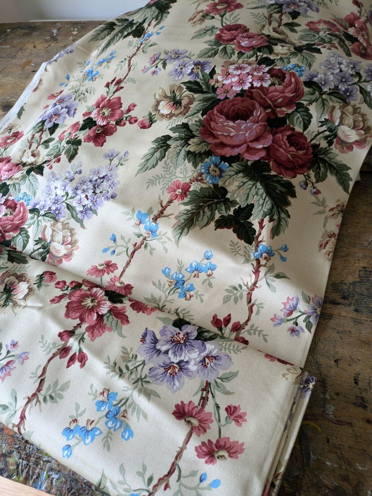 9m X 120cm Vintage Cabbage Rose Woburn an Osprey Screen Print Fabric Material