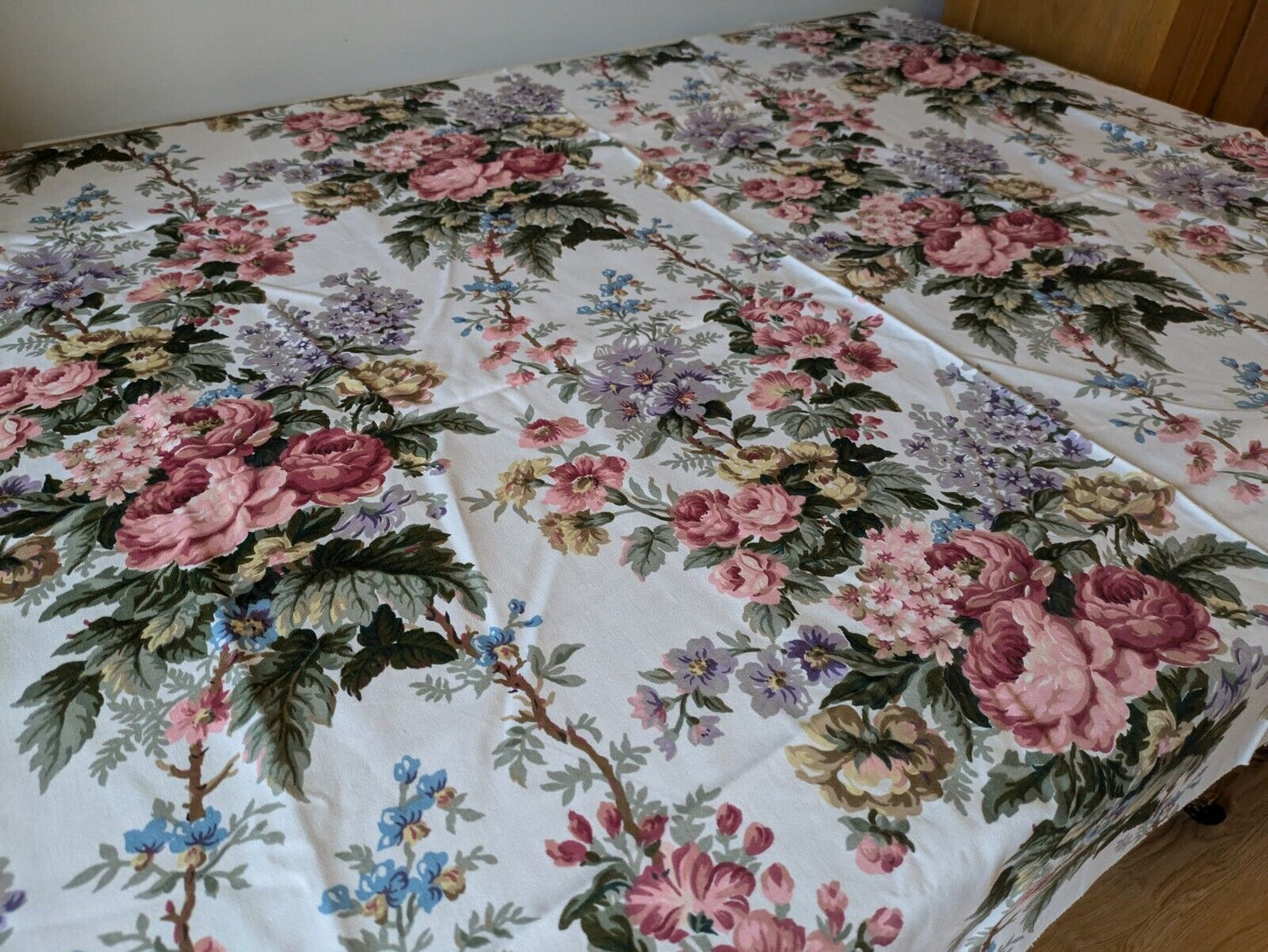 Cotton Fabric 1 METER Sanderson Cabbage Rose Floral Shabby Chic Interiors New