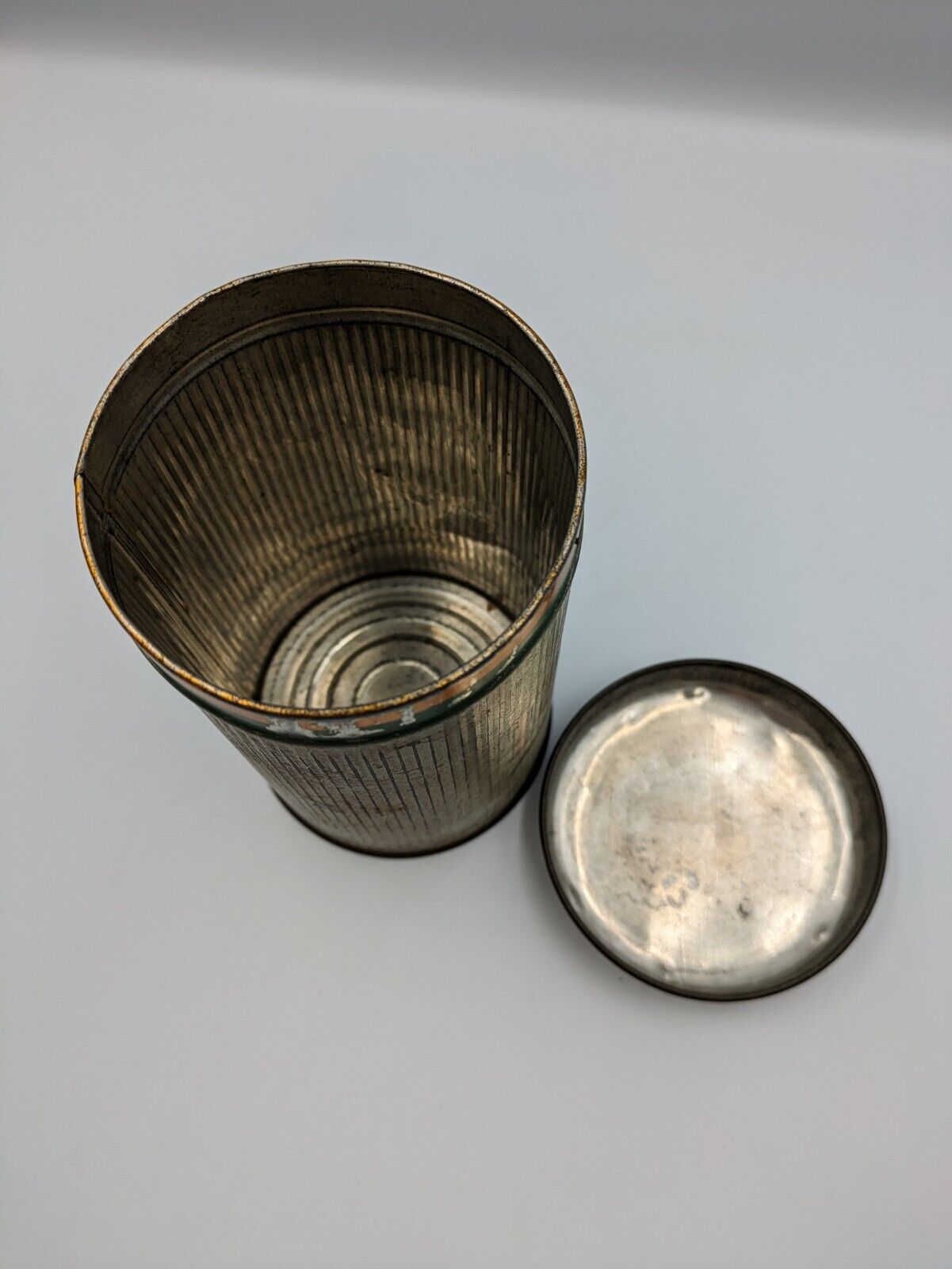 CIRCA 1930s VINTAGE "RICE" TIN Cream Gilt Gold Ribbed Rare Prop TV Film Canister
