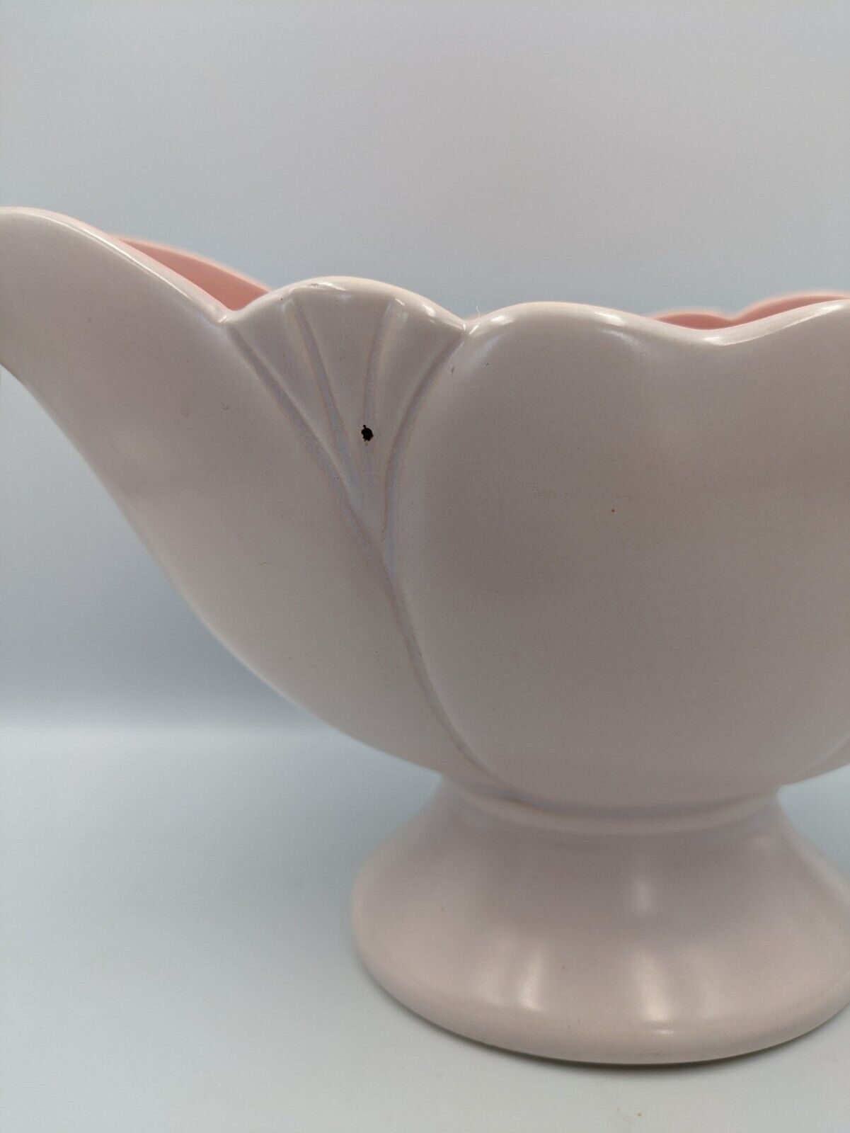 Vtg Arthur Wood Two Handled Ceramic Mantle Vase Trophy Vase White Pink 1950s