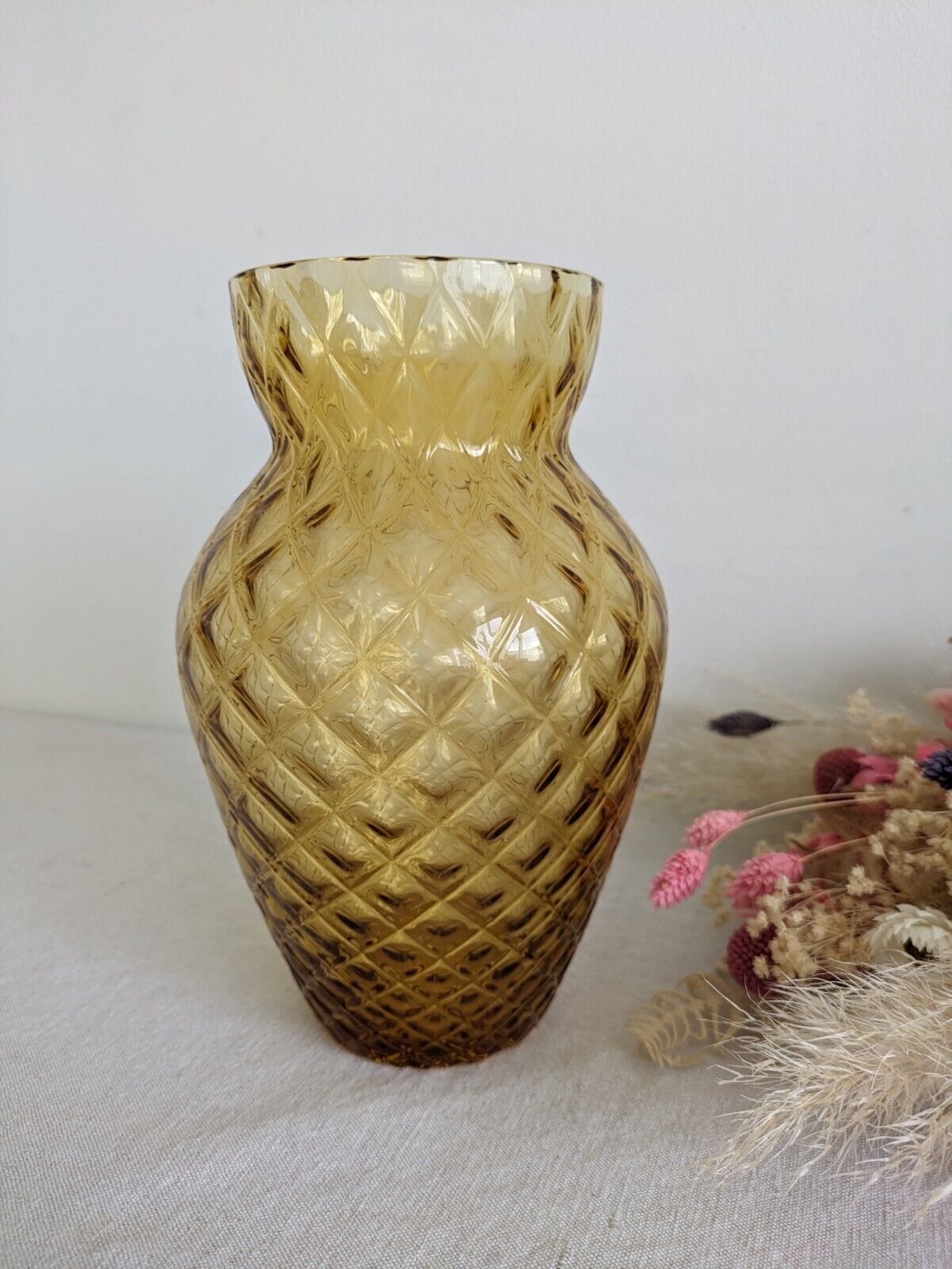 VINTAGE CZECH BOHEMIAN BORSKE SKLO CARO OPTICAL QUILT GLASS VASE AMBER YELLOW