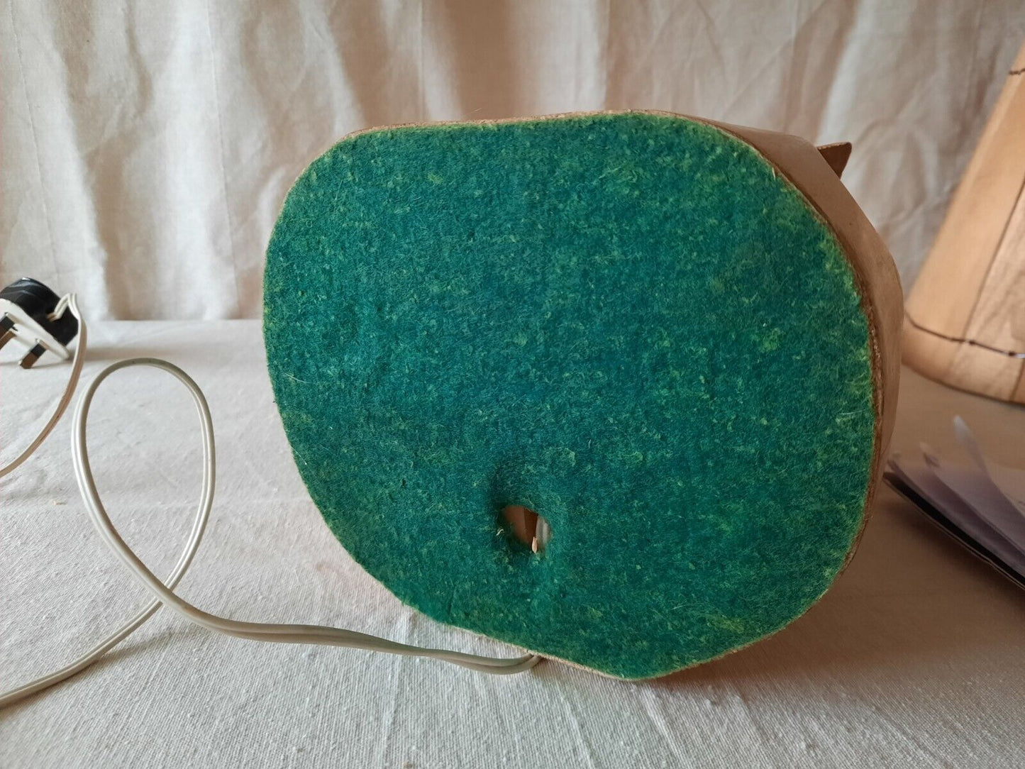 Vintage Folk Art R Lond Carved Wood Lamp MCM Kitsch Retro mid century working