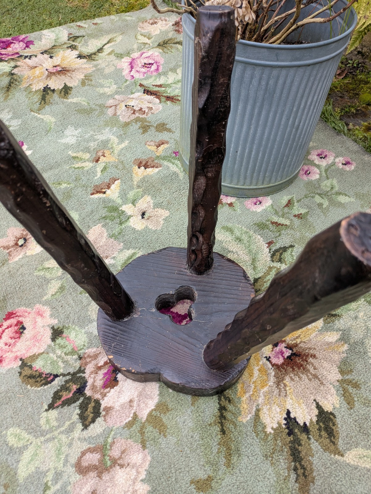Vtg Hand Carved Stool Campaign Brutalist Screw Leg Wooden Milking Tripod Seat