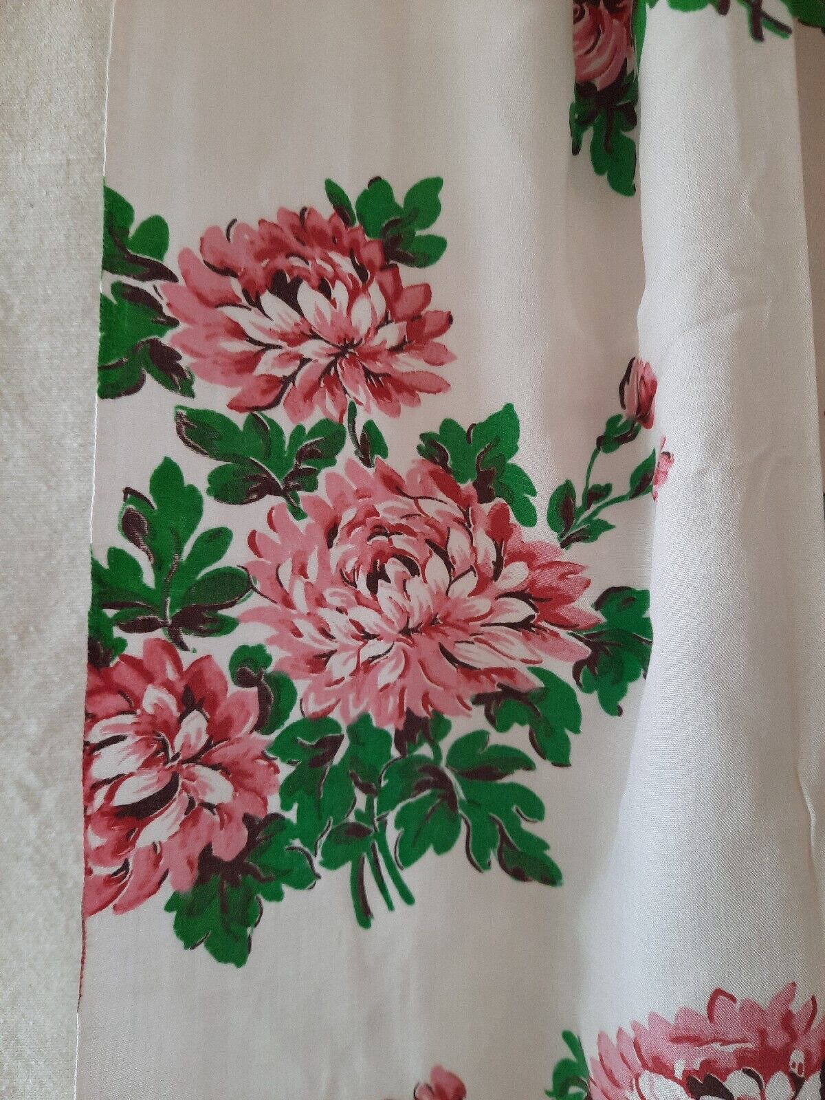 Pair of Cotton floral Curtains W82cm L105cm Rose rare 1950s retro vintage Pink