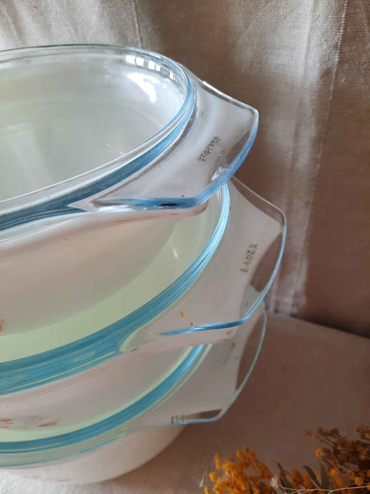 3 Vintage Pyrex Blue Iris Casserole Dishes + Lids Graduated Stacking Set three
