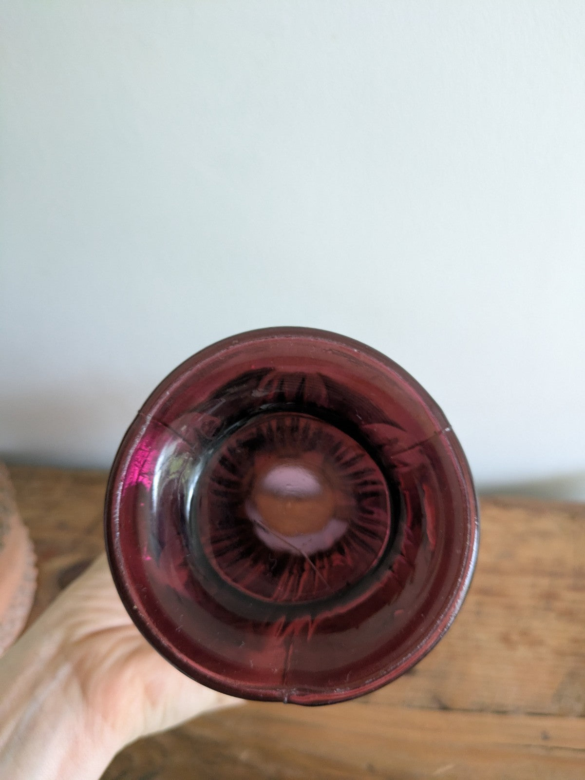 Vintage FENTON 26.8cm Tall Amethyst Iridescent GLASS Frilled Rim VASE Ribbed Vgc