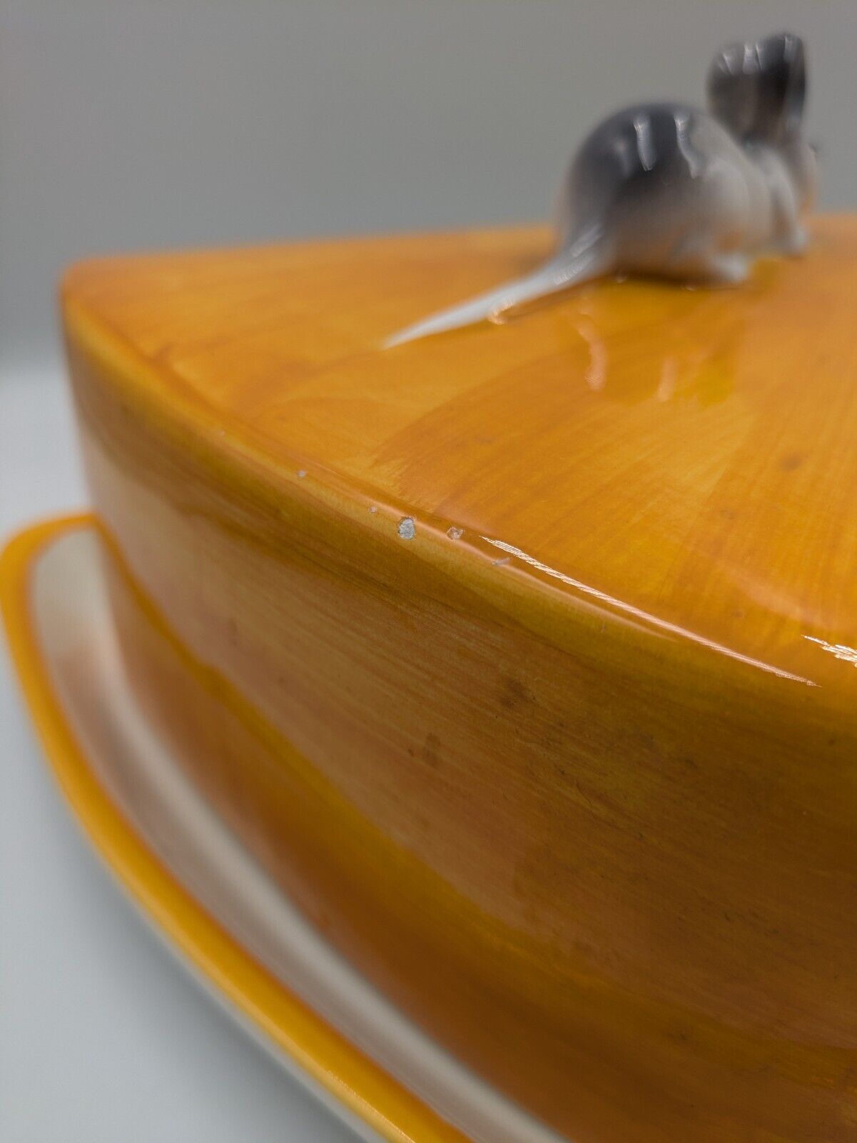 XL Italy Vintage Handmade Porcelain Ceramic Cheese Wedge Mouse Covered Dish Rare