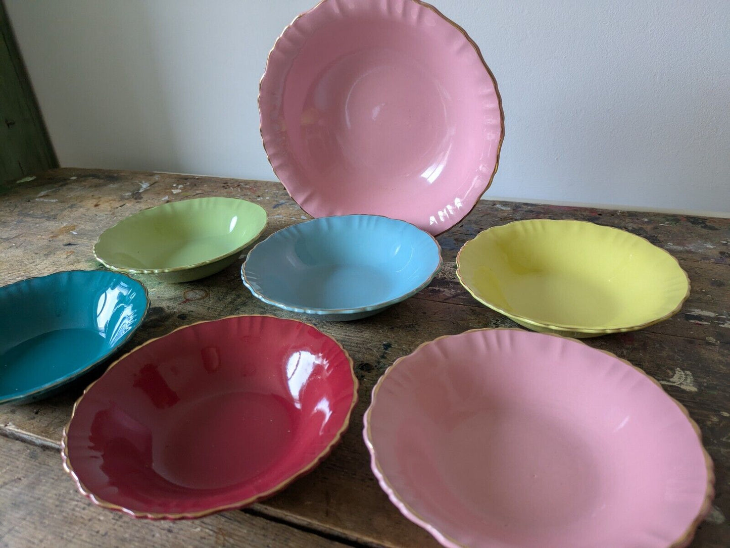 Rare set of Bowls Serving Dinner Old Foley Gaiety 6720 Multi Coloured Gilt Vtg