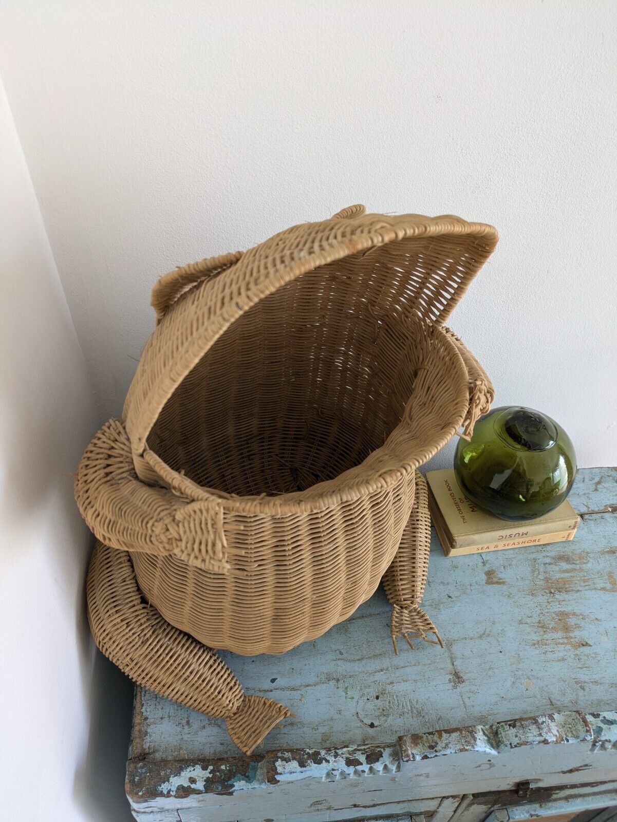 RARE VTG Wicker Frog Waste Basket Trash Can Bin Magazine Storage LARGE Prop MCM