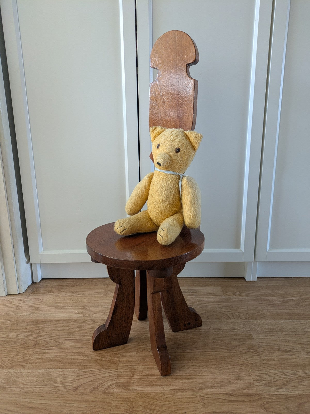 Early 20th Century Wooden Carved Spinning Chair Three Leg Tripod Child's Antique