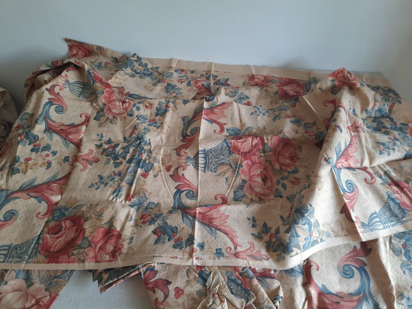 Rare Palais Royal jason d'souza verona material linen cotton Job Lot Fabric Rose