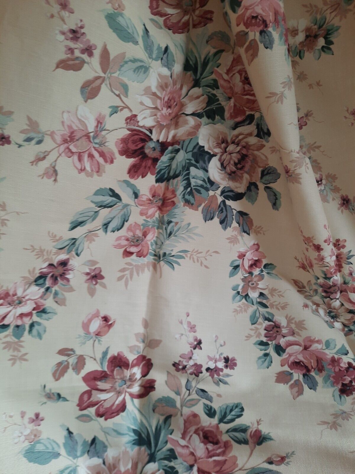 Vintage Crowson Fabric Rose Print “Clevedon” Linen Floral Material 138cm X 352cm