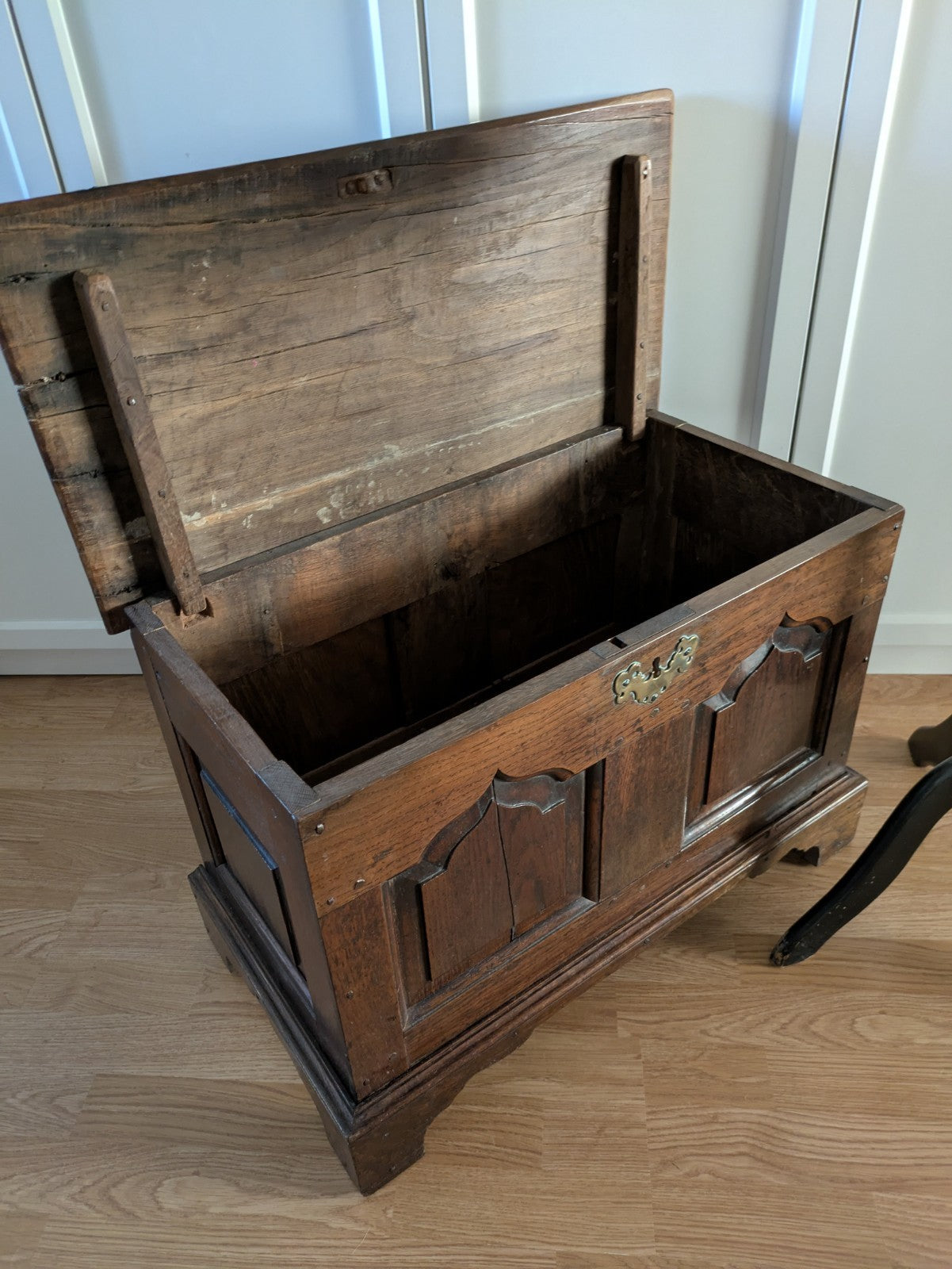 ANYIQUE WELSH MID 18TH CENTURY OAK MULE DOWER CHEST COFFER BLANKET BOX Original
