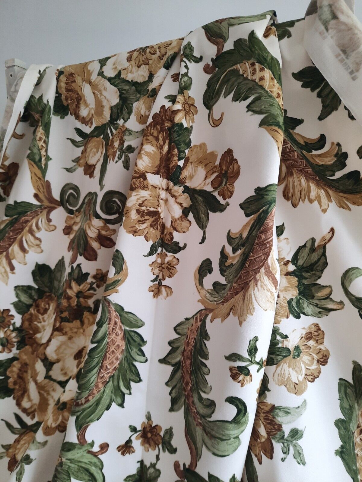 SANDERSON CURTAIN FABRIC "Perito" 5.9 METRES WHITE ROSE VINTAGE RARE UPHOLSTERY