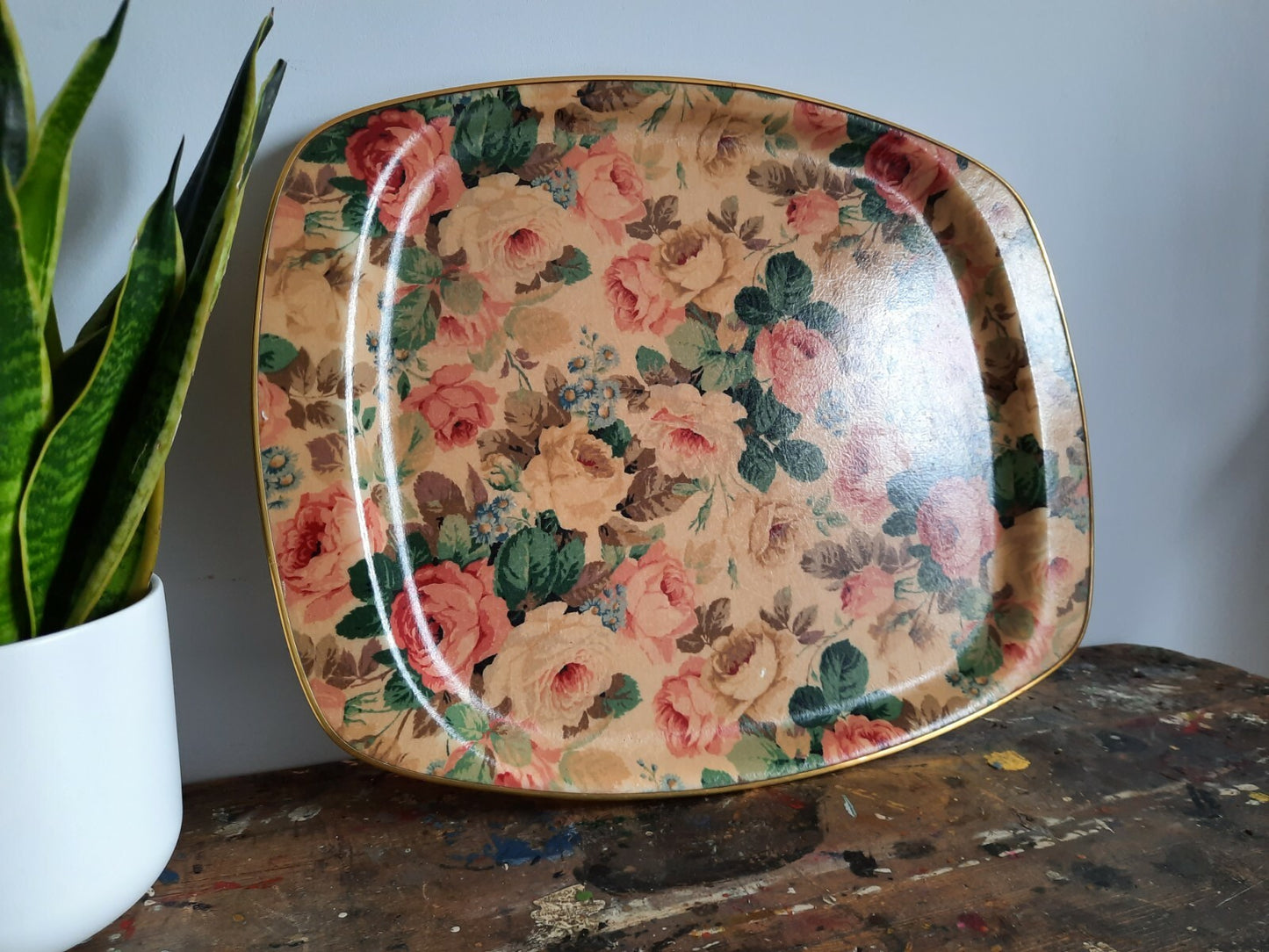 Vintage Fibreglass Cottage Floral Serving Tray lap dinner cabbage rose large vgc