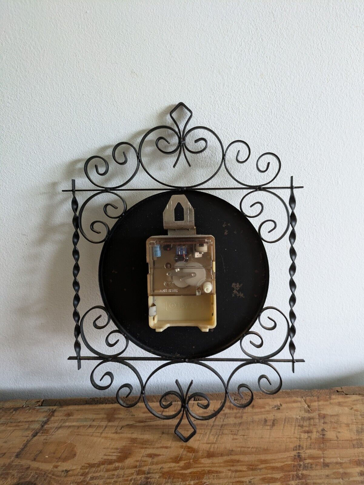 Vintage Weimar Ornate Battery Wall Clock Black Metal Scroll Mid Century MCM 70s