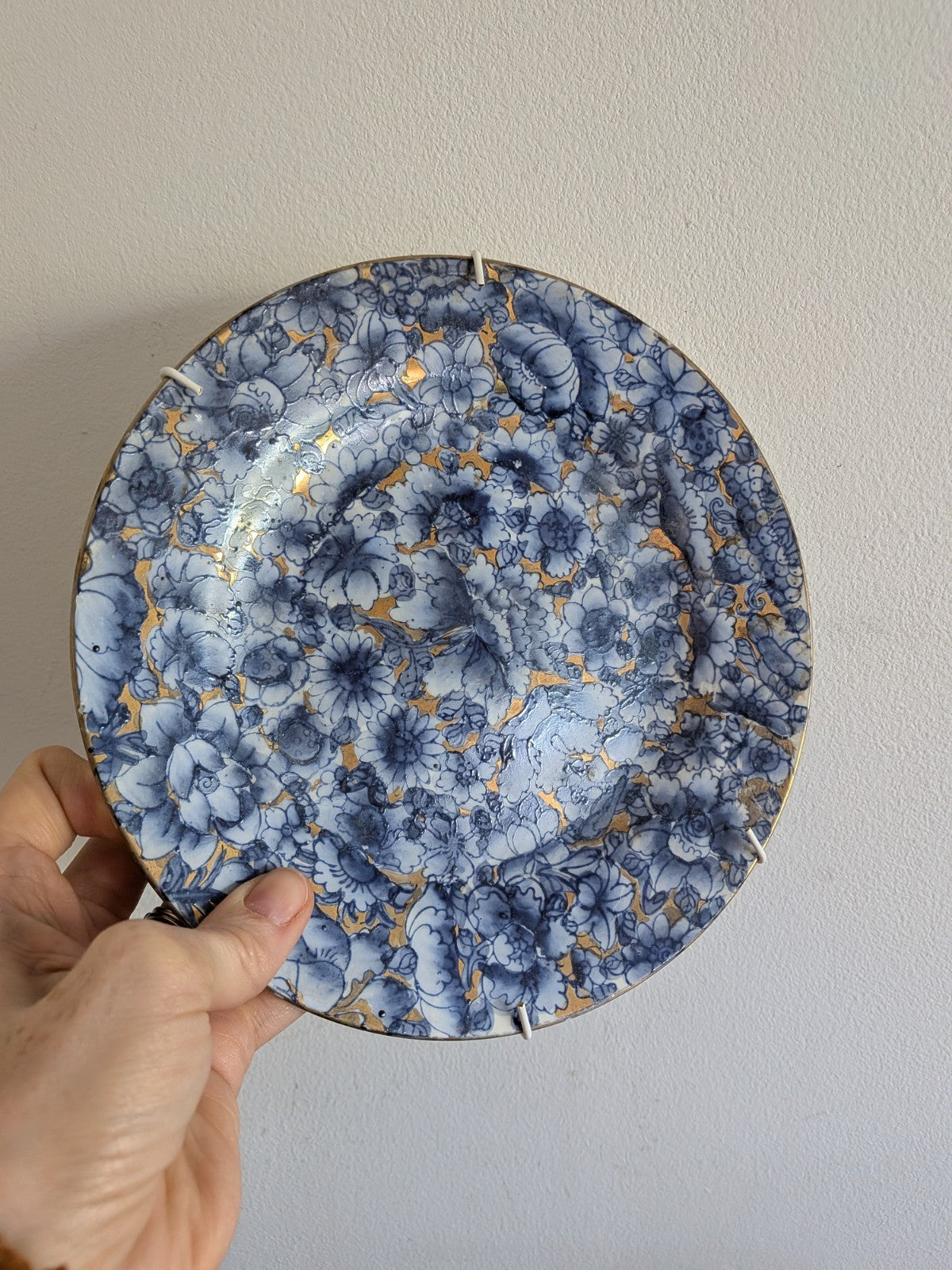 Chinese Porcelain Plate Thousand Flowers Design Mille Fleur Motif- Gold- Marked