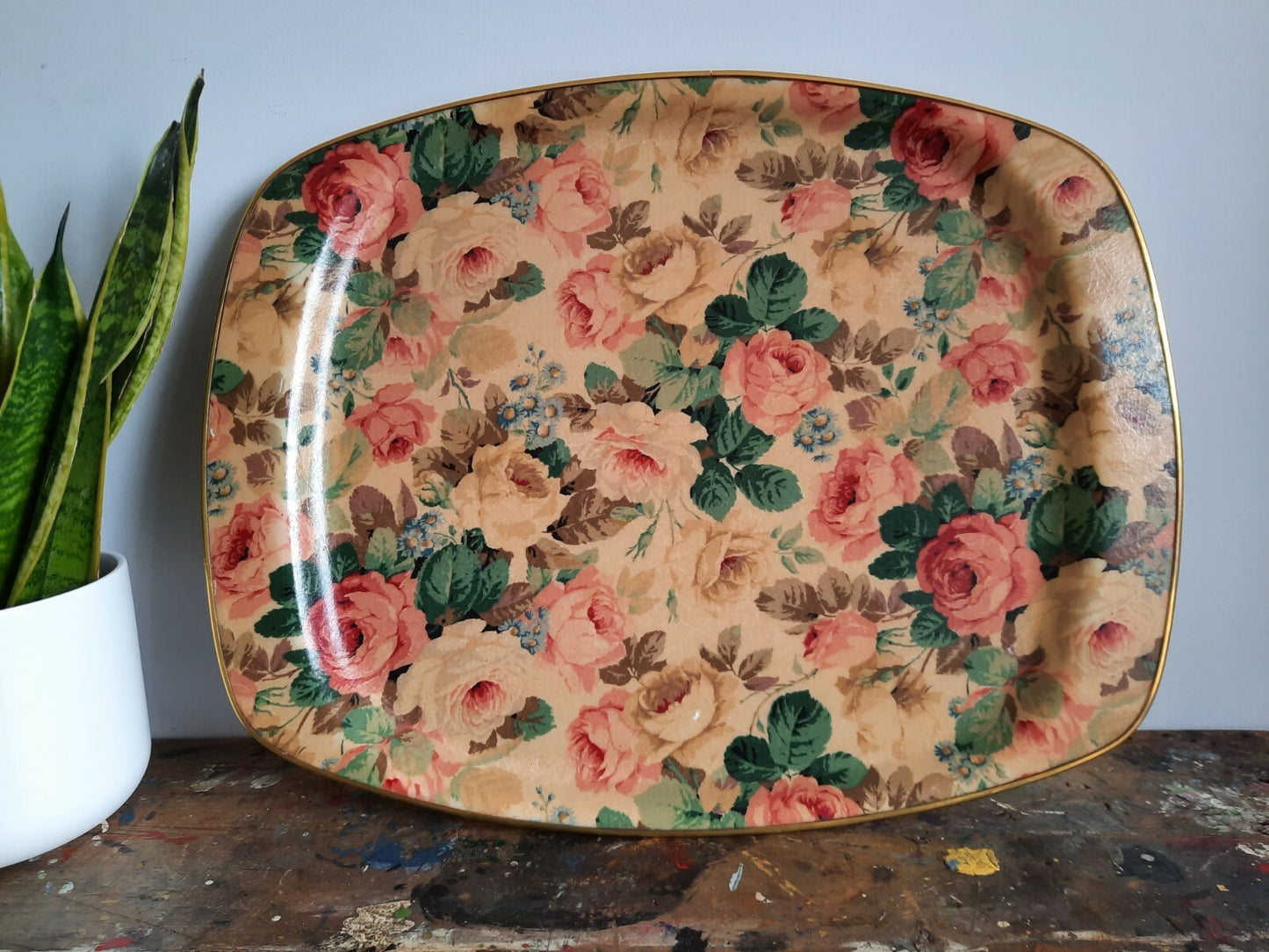 Vintage Fibreglass Cottage Floral Serving Tray lap dinner cabbage rose large vgc