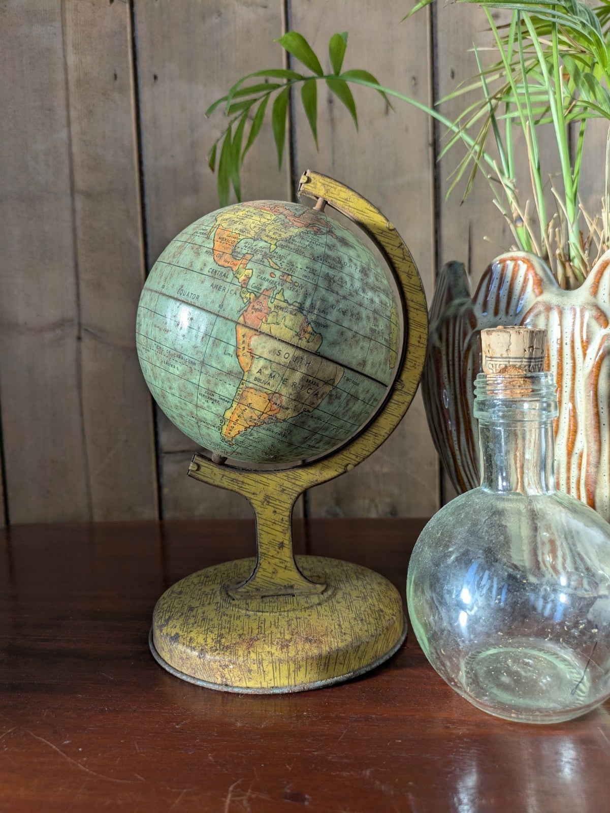 Rare 1930s Vintage Desktop Mini Tin Globe Made In Great Britain World Rotating