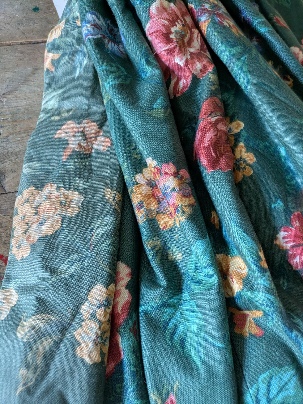 Pair Vintage Crowson Curtains Green Thermal Floral Rose English 129.5D 265cm W