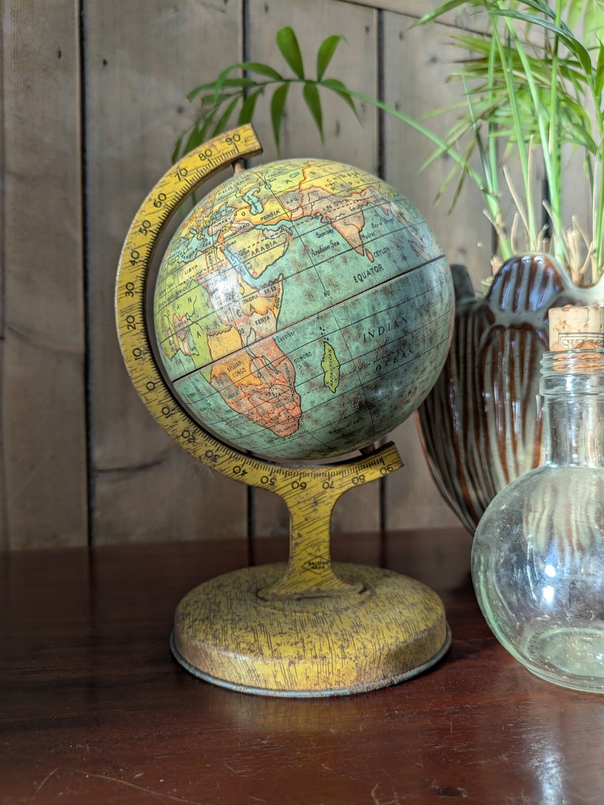 Rare 1930s Vintage Desktop Mini Tin Globe Made In Great Britain World Rotating