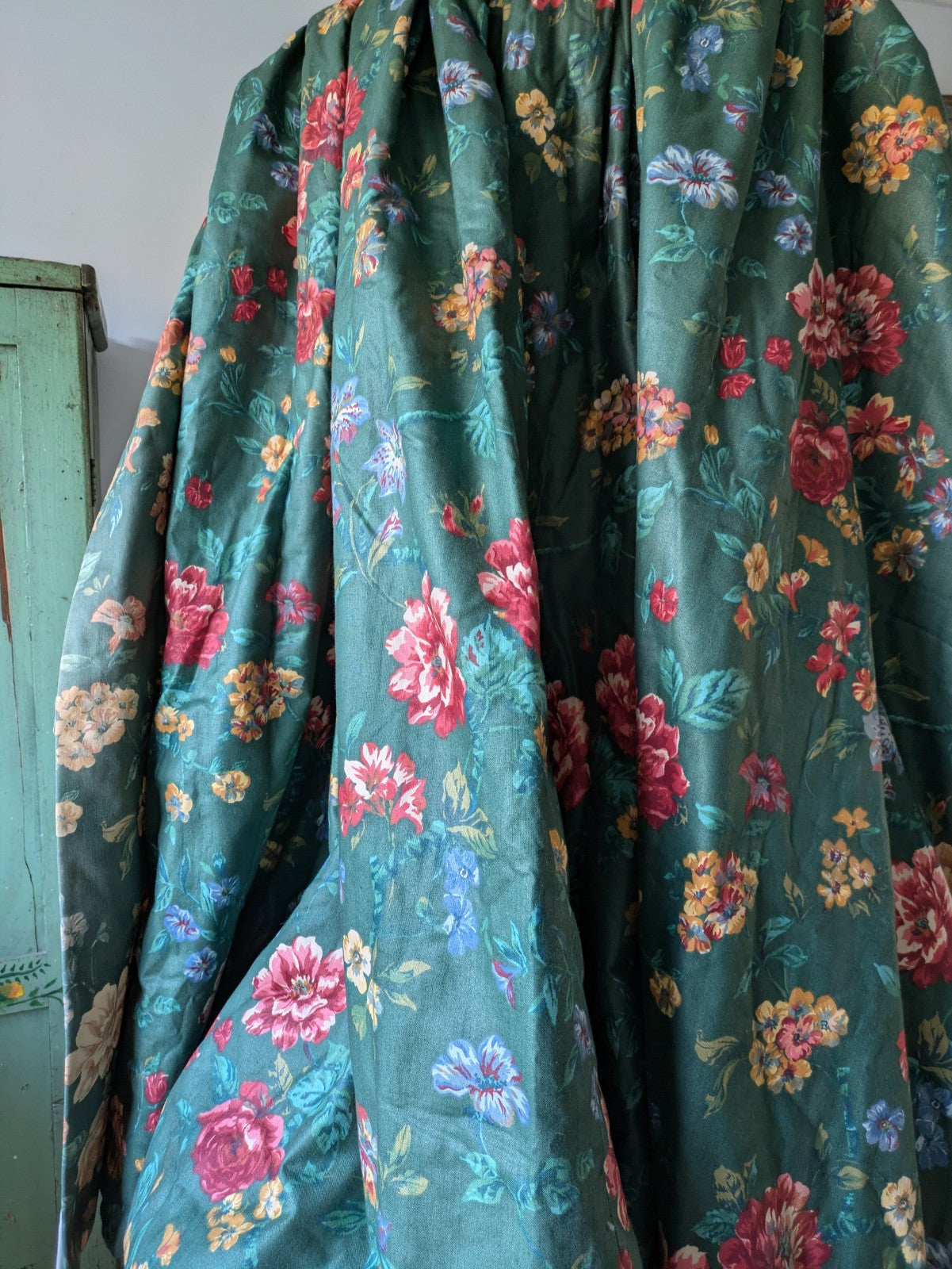 Pair Vintage Crowson Curtains Green Thermal Floral Rose English 129.5D 265cm W