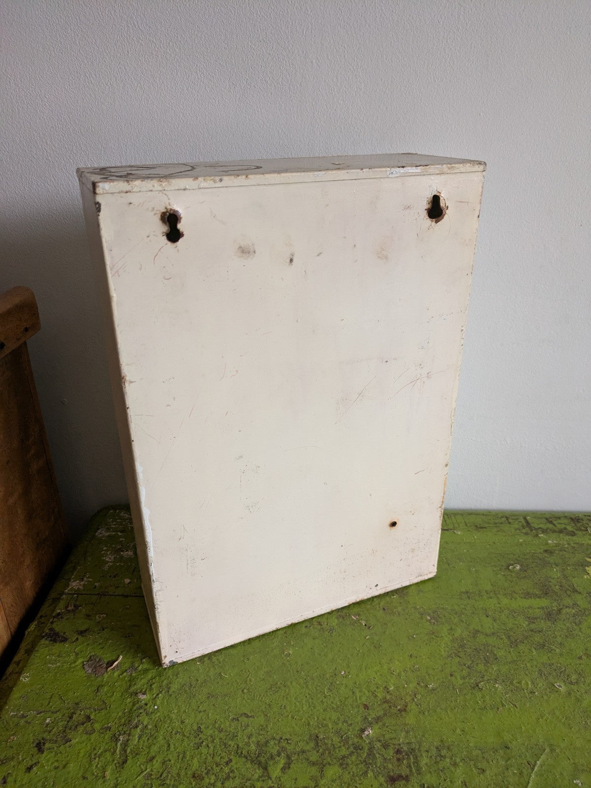 Vintage Art Deco 20s 30s Bathroom metal medical wall cabinet with mirror White