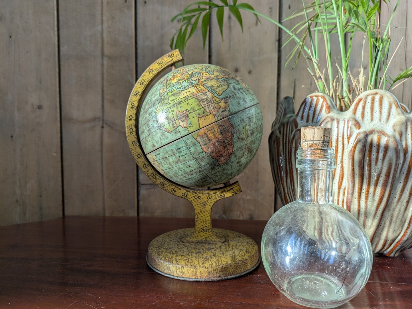 Rare 1930s Vintage Desktop Mini Tin Globe Made In Great Britain World Rotating