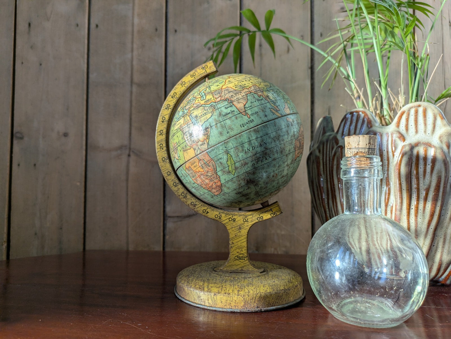 Rare 1930s Vintage Desktop Mini Tin Globe Made In Great Britain World Rotating
