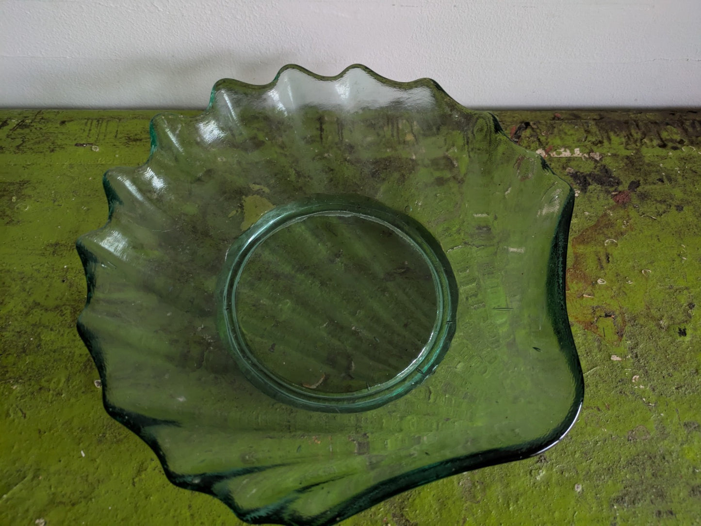 Recycled Vintage Glass Shell Shape Dish Green Bowl Serving Platter Nautical Vgc