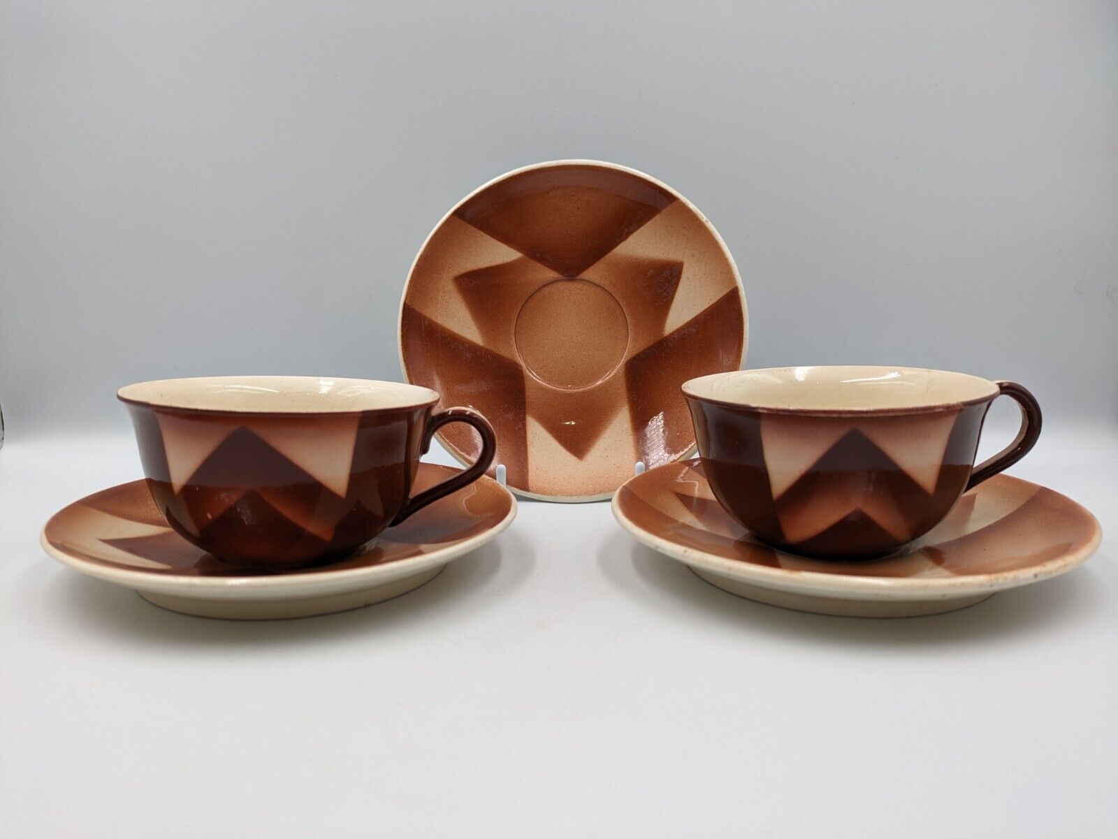 2x 1920s West German Waku Feuerfest Keramik Coffee Cups Saucers Art Deco Antique
